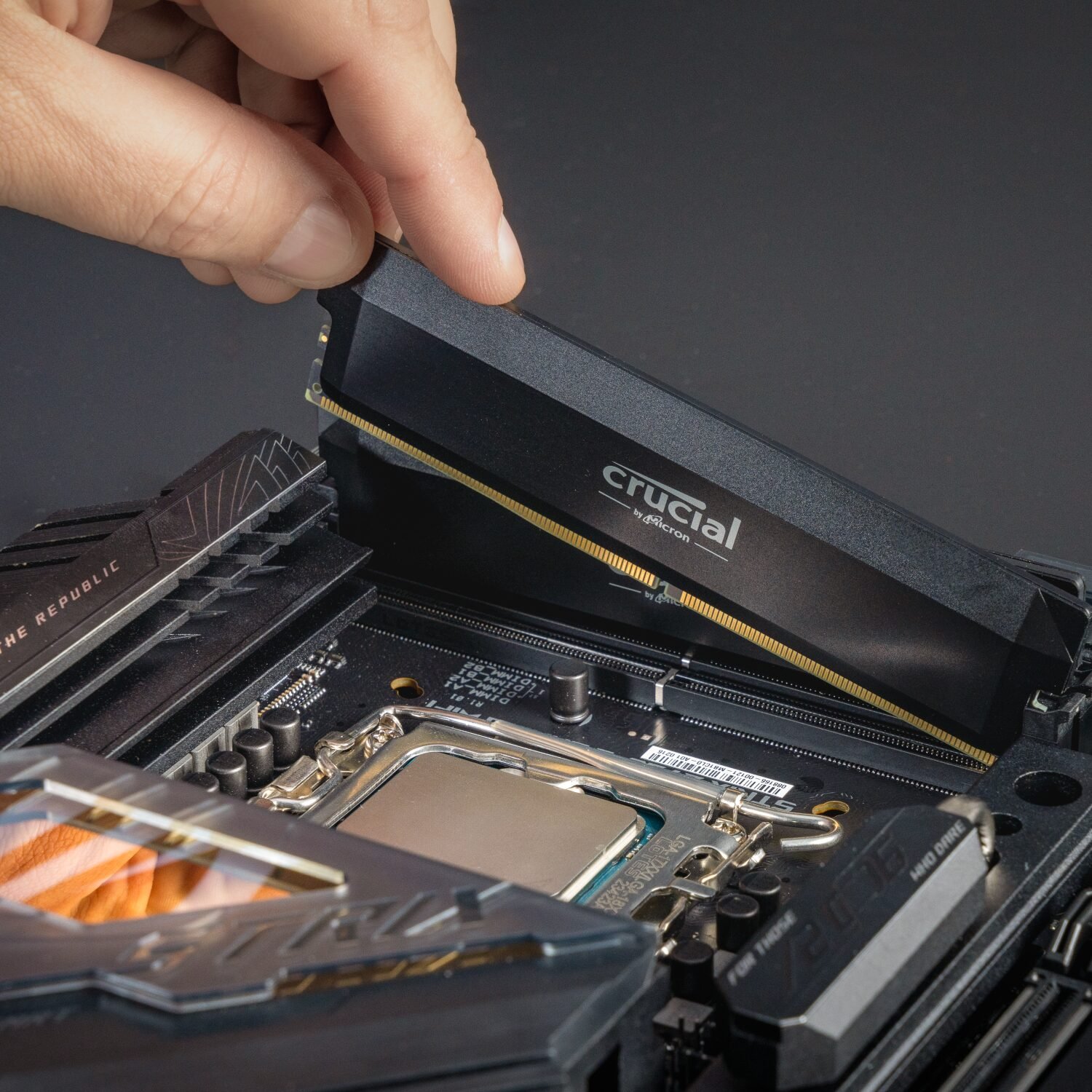 Crucial Pro DDR5-5600 64GB Desktop Memory - Image 4